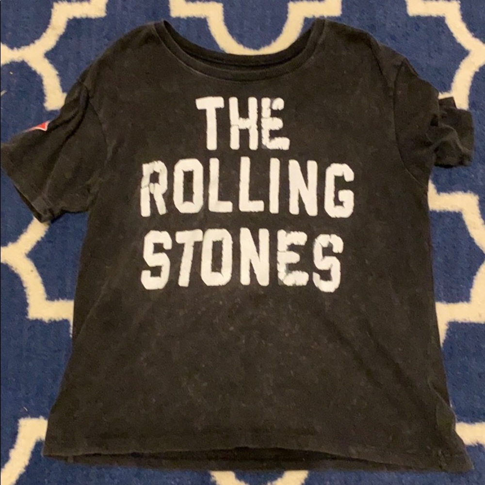 american eagle outfitters rolling stones shirt